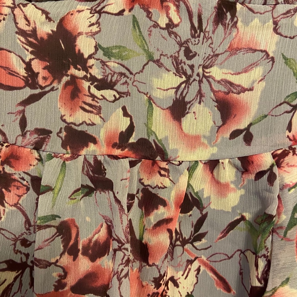 EXPRESS | Spring Flower Dress - Picture 4 of 4
